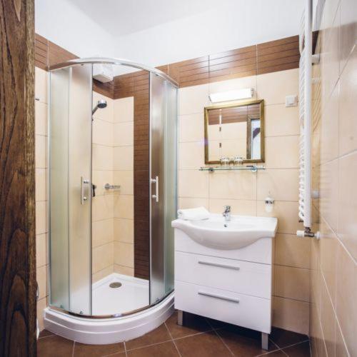 Natur Hotel Koevesteto Hosszuheteny Buitenkant foto